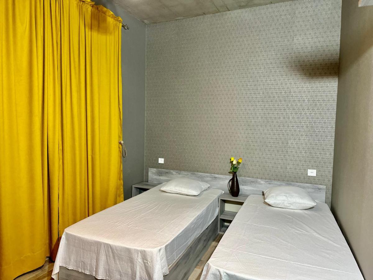 Nid Hotel Tiflis Exterior foto