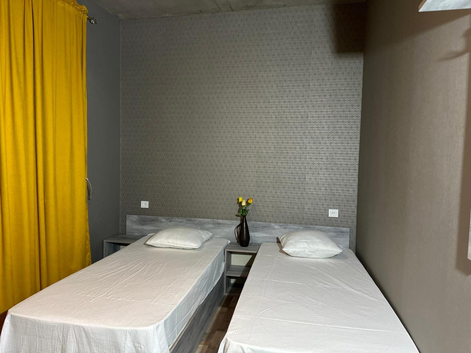 Nid Hotel Tiflis Exterior foto